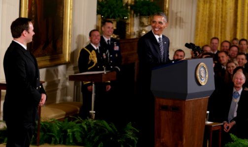 President Barack Obama delivers remarks during a Medal of Honor presentation ceremony for Senior Chief Special Warfare Operator (SEAL) Edward C. Byers Jr. (25383539455)