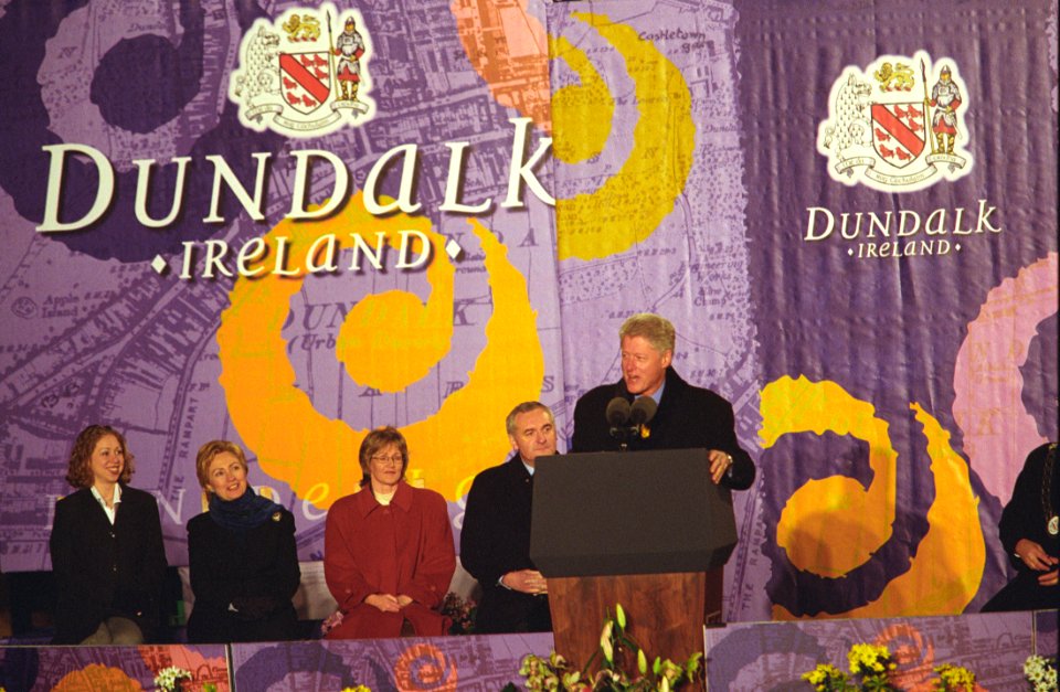 President Bill Clinton addresses the people of Dundalk