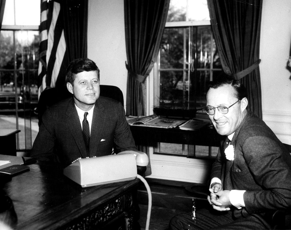 President John F. Kennedy Meets with Prince Leopold Frederik Bernhard of the Netherlands (01)