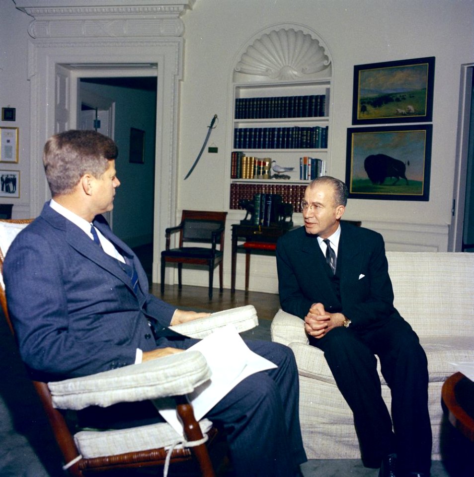 President John F. Kennedy Meets with Ambassador Omar Abu-Riche of Syria (05)