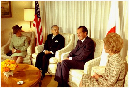 President and Mrs. Nixon meeting with Emperor Hirohito and Empress Nagako of Japan - NARA - 194382