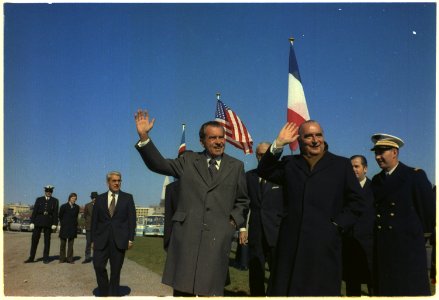 President Nixon and French President George Pompidou prior to U.S. French summit conference in Reykjavik, Iceland - NARA - 194511