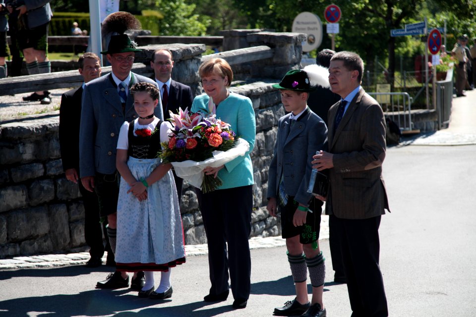 President Obama visits Krün in Bavaria IMG 1128 (18668144041)