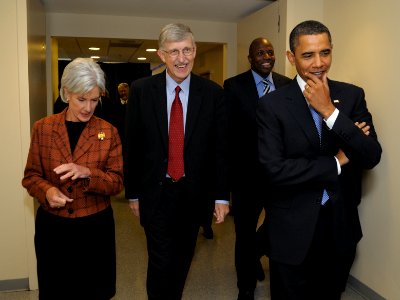 President Obama Visits NIH (14172809440)
