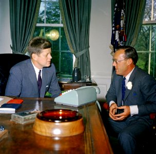 President John F. Kennedy Meets with Prince Leopold Frederik Bernhard of the Netherlands (04)