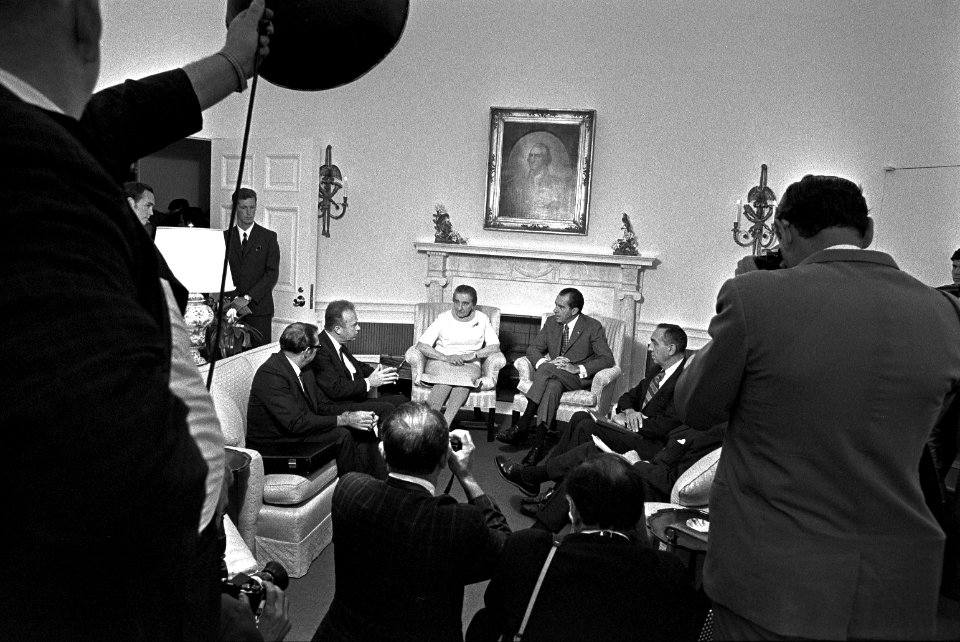 President Richard Nixon and Israeli Prime Minister Golda Meir meeting in the White House Oval Office