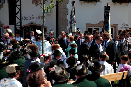 President Obama visits Krün in Bavaria IMG 1196 (18478203470)