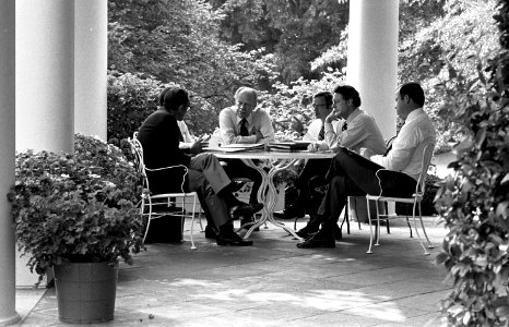 President Gerald Ford meets with his advisers to discuss the 1978 Budget of the United States