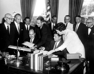 President John F. Kennedy Signs the Social Progress Trust Fund Agreement with the Inter-American Development Bank 02