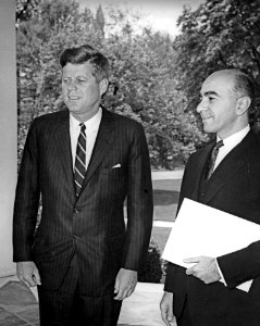 President John F. Kennedy with Ambassador of Iran, Mahmoud Foroughi (01)
