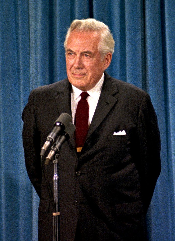 President Richard Nixon and Judge Warren Burger (cropped)
