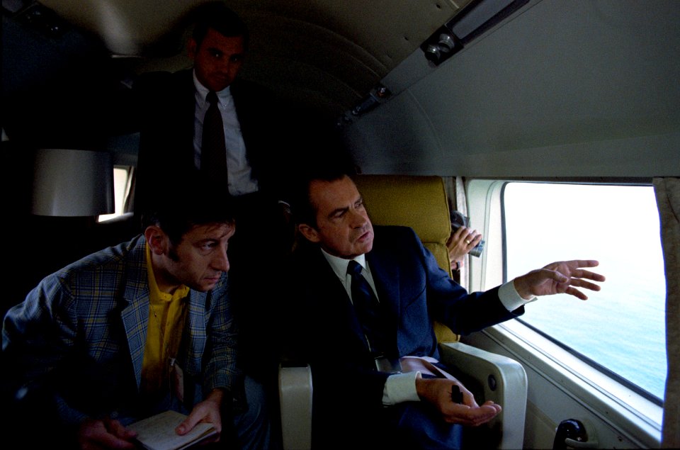 President Richard Nixon and Reporter Murray Seeger in the Presidential Helicopter
