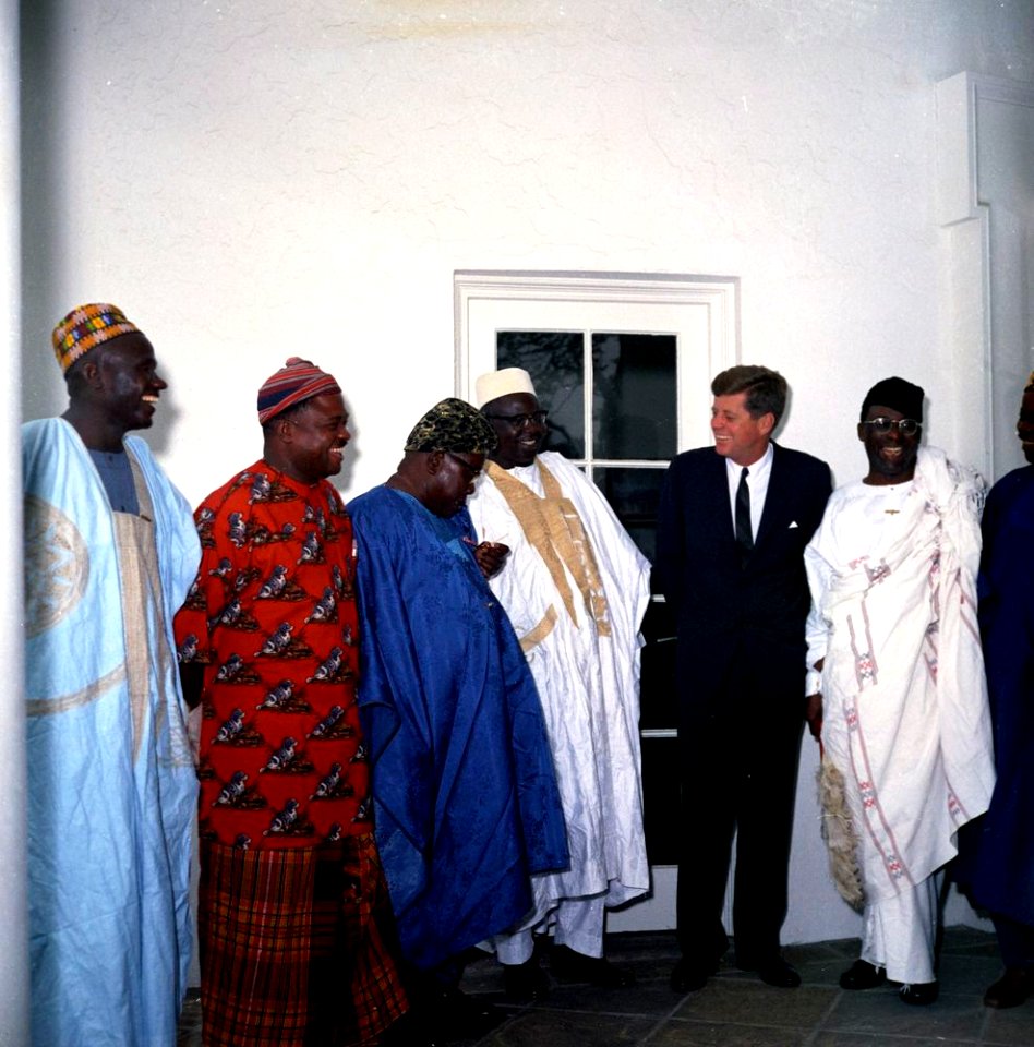President John F. Kennedy with Parliamentary Delegation from Nigeria (05)