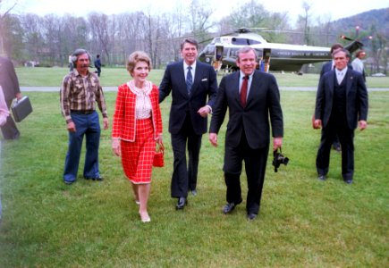 President Ronald Reagan and Nancy Reagan arrive via Marine One for Dinner at Howard Baker's Residence in Huntsville, Tennessee
