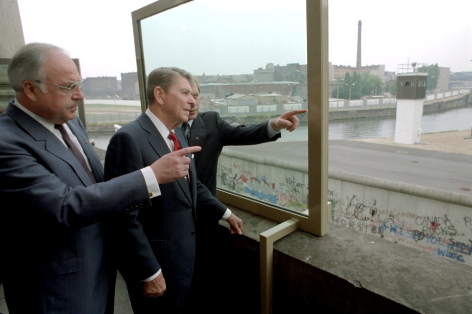 President Ronald Reagan and German Chancellor Helmut Kohl at the Berlin Wall