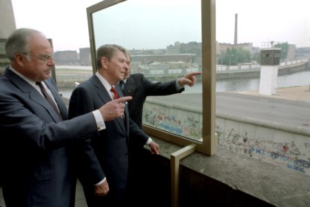 President Ronald Reagan and German Chancellor Helmut Kohl at the Berlin Wall