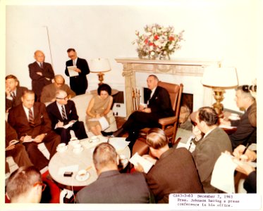 President Johnson with press 1963 (3) photo