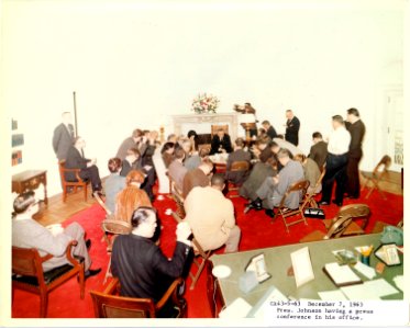 President Johnson with press 1963 (7) photo