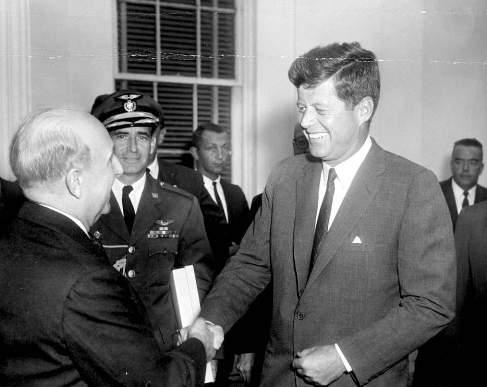 President John F. Kennedy Meets with Manuel Prado Ugarteche, President of Peru (01)