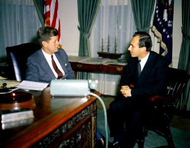 President John F. Kennedy Meets with The Aga Khan IV, Prince Karim al-Husseini (03)