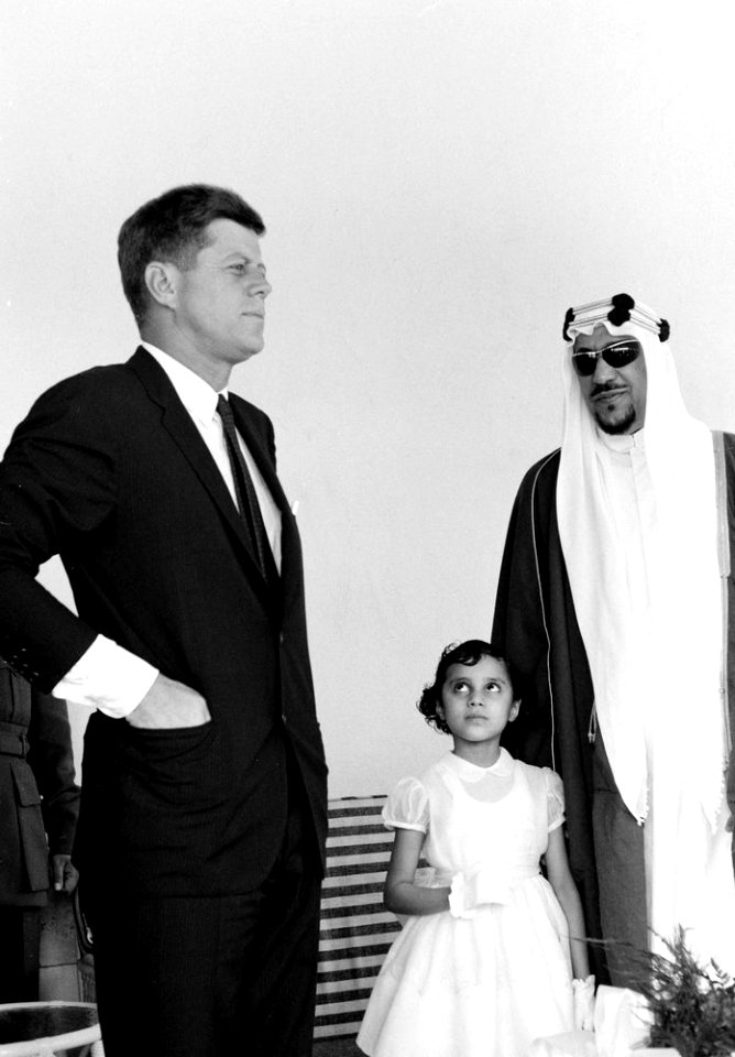 President John F. Kennedy Visits Saud bin Abdul-Aziz Al Saud, King of Saudi Arabia (06)