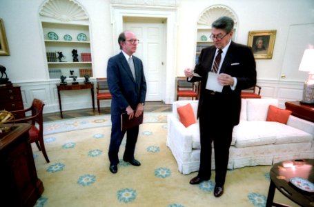 President Ronald Reagan meeting with Michael Deaver photo