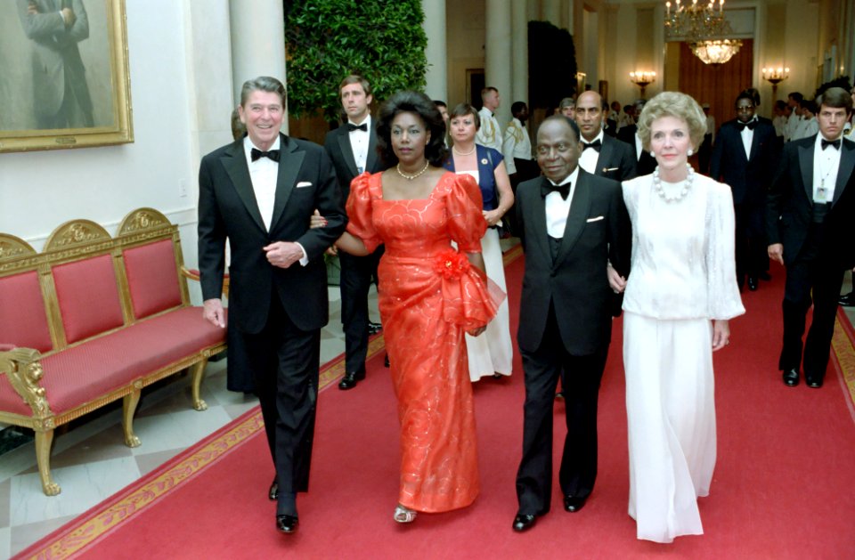 President Ronald Reagan and Nancy Reagan with President Félix Houphouët-Boigny of Ivory Coast and Marie-Thérèse Houphouët-Boigny