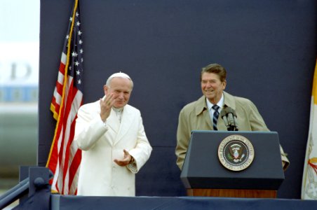President Ronald Reagan and Pope John Paul II at the Fairbanks Airport in Alaska