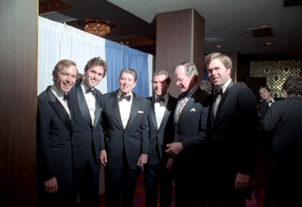 President Ronald Reagan with George H. W. Bush, George W. Bush, Jeb Bush, Neil Bush, and Marvin Bush photo