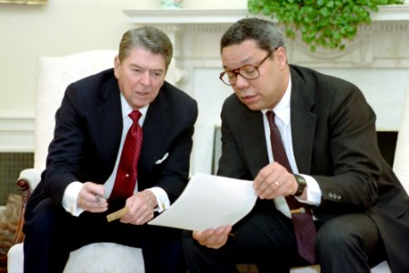President Ronald Reagan and Colin Powell photo