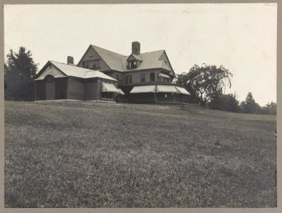 President Roosevelt country home, Sagamore Hill LCCN2013645489