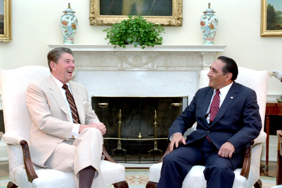 President Ronald Reagan and José Napoleón Duarte