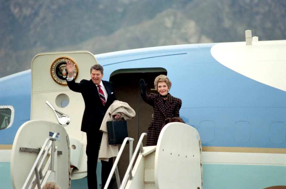 President Ronald Reagan and Nancy Reagan wave as they Depart via Air Force One from the Palm Springs airport