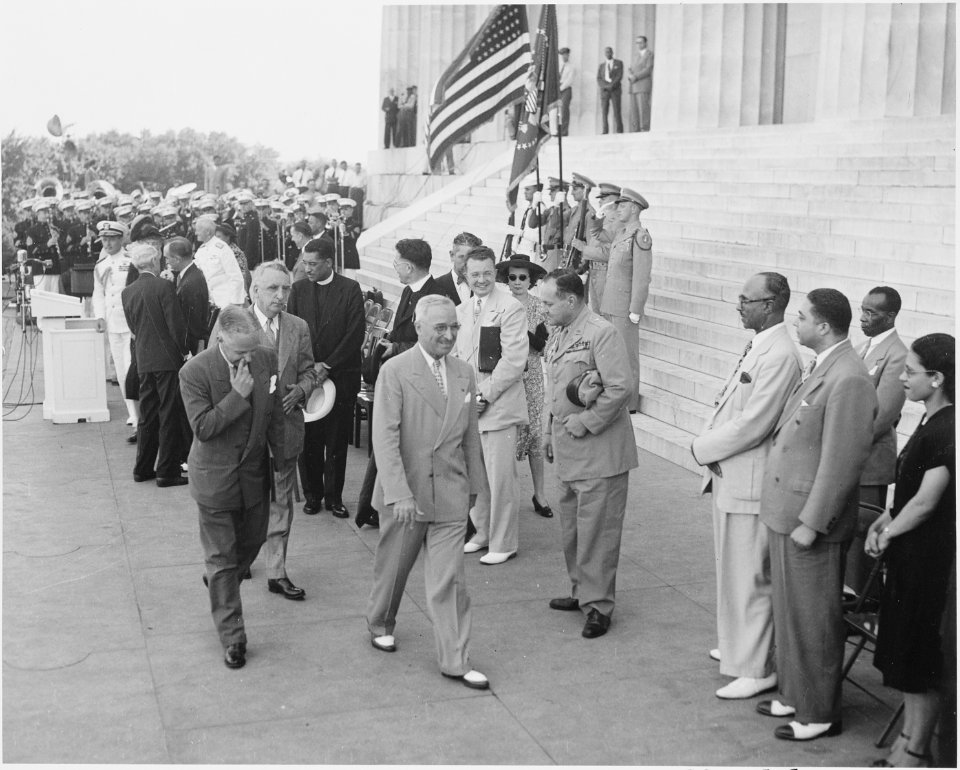 President Truman addresses the closing session of the 38th annual conference of the National Association for the... - NARA - 199712