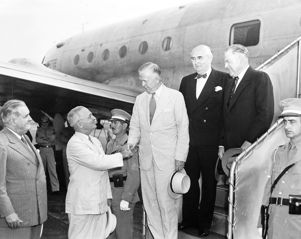 President Truman at National Airport in Washington, D. C. seeing off Secretary of State George Marshall and two... - NARA - 199696
