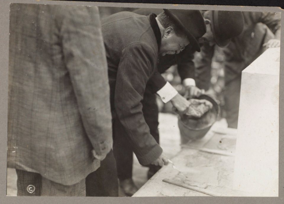 President Theodore Roosevelt applying mortar with a trowel LCCN2009633773