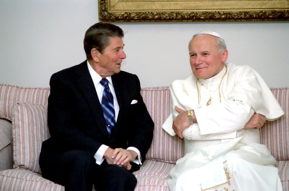 President Ronald Reagan meeting with Pope John Paul II at the Fairbanks Airport in Alaska