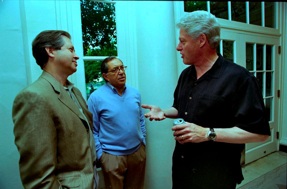 President William Jefferson Clinton at a movie screening outside the Family Theatre of the White House (27)