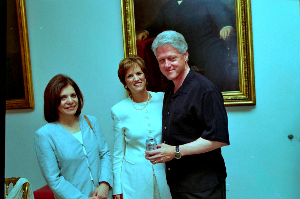 President William Jefferson Clinton at a movie screening outside the Family Theatre of the White House (17)