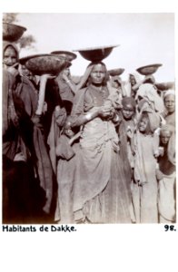 Pressbilder till Ars 11, reprofotografi av bild från resealbum - Hallwylska museet - 87786