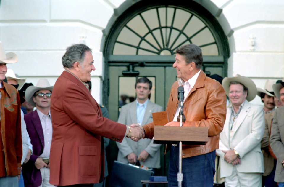 President Ronald Reagan presenting Congressional Gold medal to Louis L'Amour
