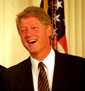 President William J. Clinton (with President George H. W. Bush - cropped)