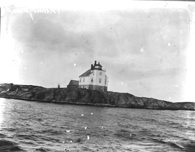 Prestøya fyr