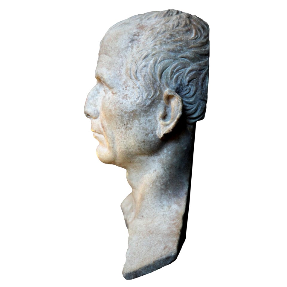 Presumed bust of caesar-RHO.2007.05.1939-IMG 9353-white