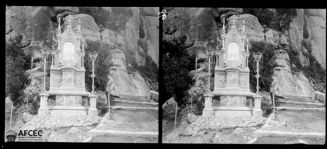 Primer Misteri de Goig del Rosari Monumental de Montserrat al camí de la Santa Cova (AFCEC VINTRO B 00098)