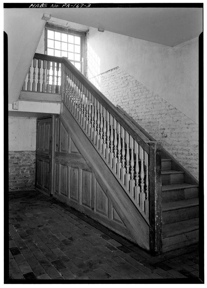 Primitive Hall FIRST FLOOR, CENTRAL HALL