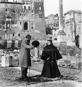 Primoli, Giuseppe - In den Ruinen des römischen Forum (Zeno Fotografie)