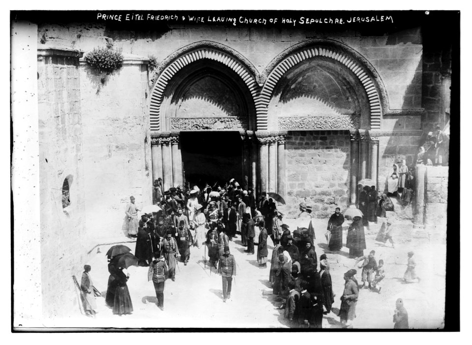 Prince Eitel Friedrich & wife leaving Church of Holy Sepulchre, Jerusalem LCCN2014688079