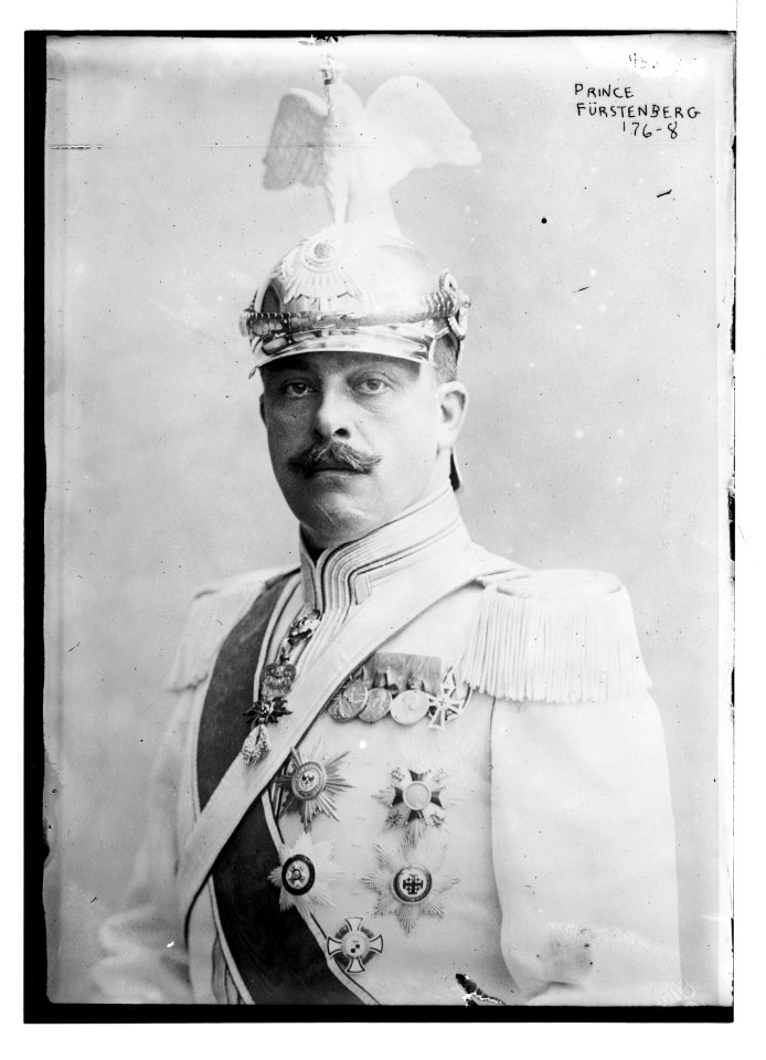 Prince Frustenberg, portrait bust, in uniform LCCN2014680997
