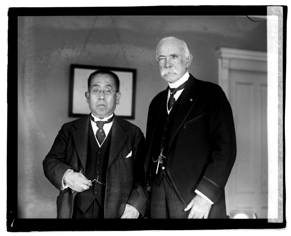 Prince Iy Esate Tekugawa & Col. R.M. Thompson LOC npcc.05278